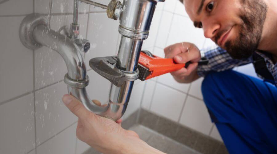 Expert burst pipe repair services in Alamo, TN